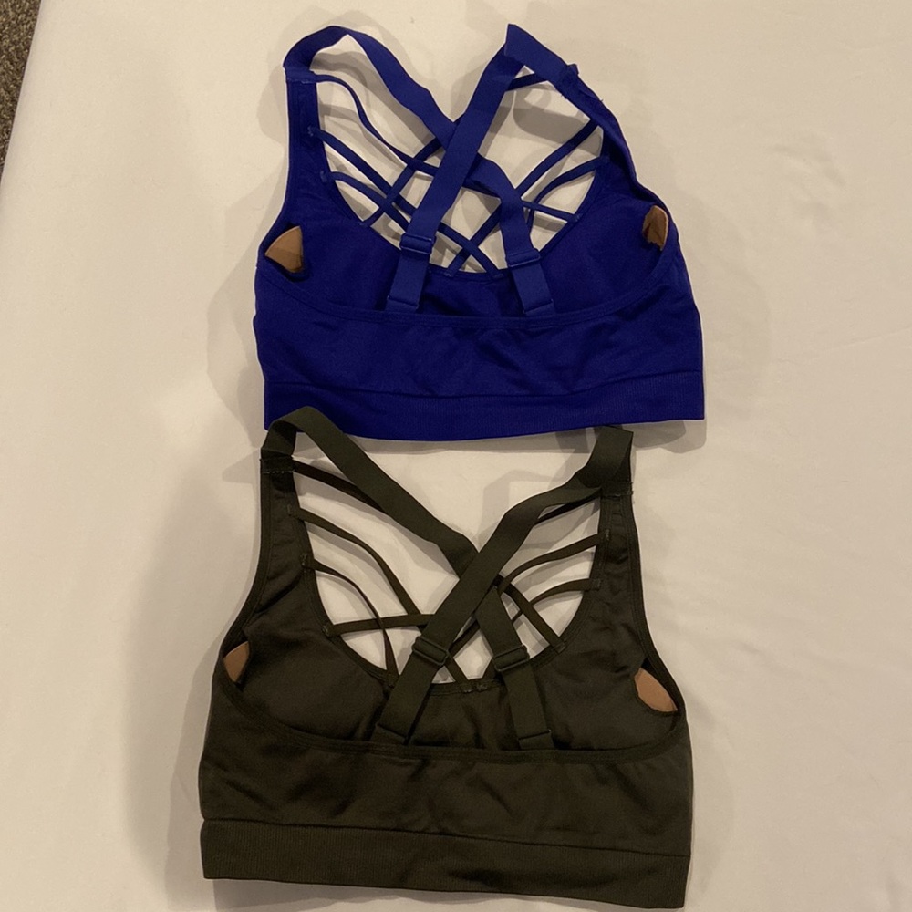 Victorias Secret sport bra size M - Picture 2 of 5